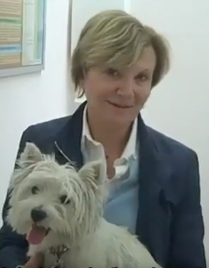  Cabinet Vétérinaire International, Geneva Veterinarian, veterinarian Geneva, Flashy with her owner